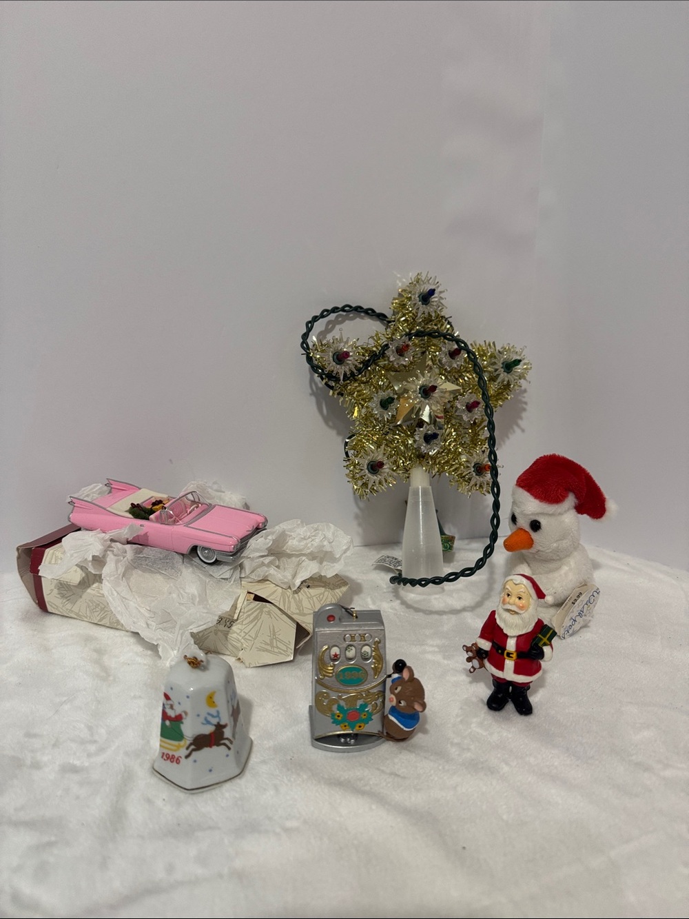 Christmas bundle of 6 pieces ornaments, and decorations